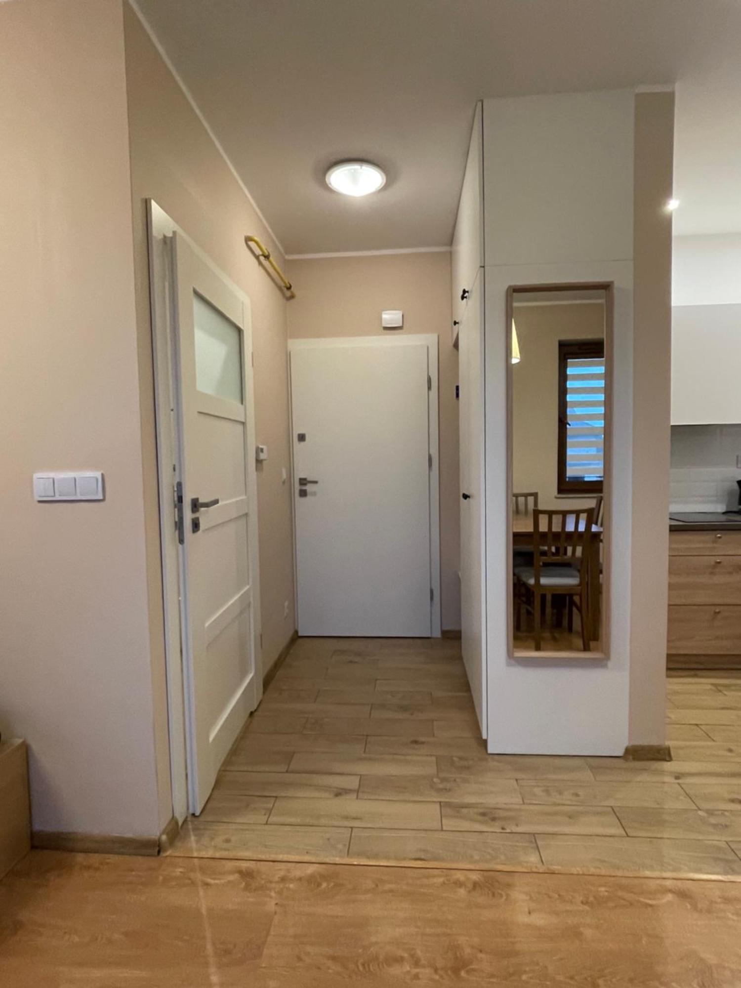 Urocze W Naleczowie Apartment Naleczow